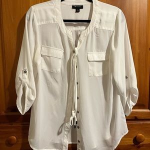 AB Studio Beautiful Lightweight White Blouse